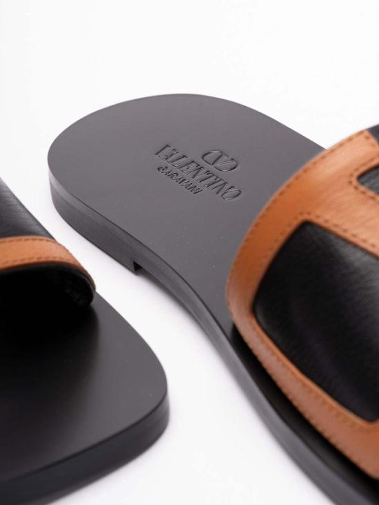 Valentino Mule/Slippers - Black/Brown