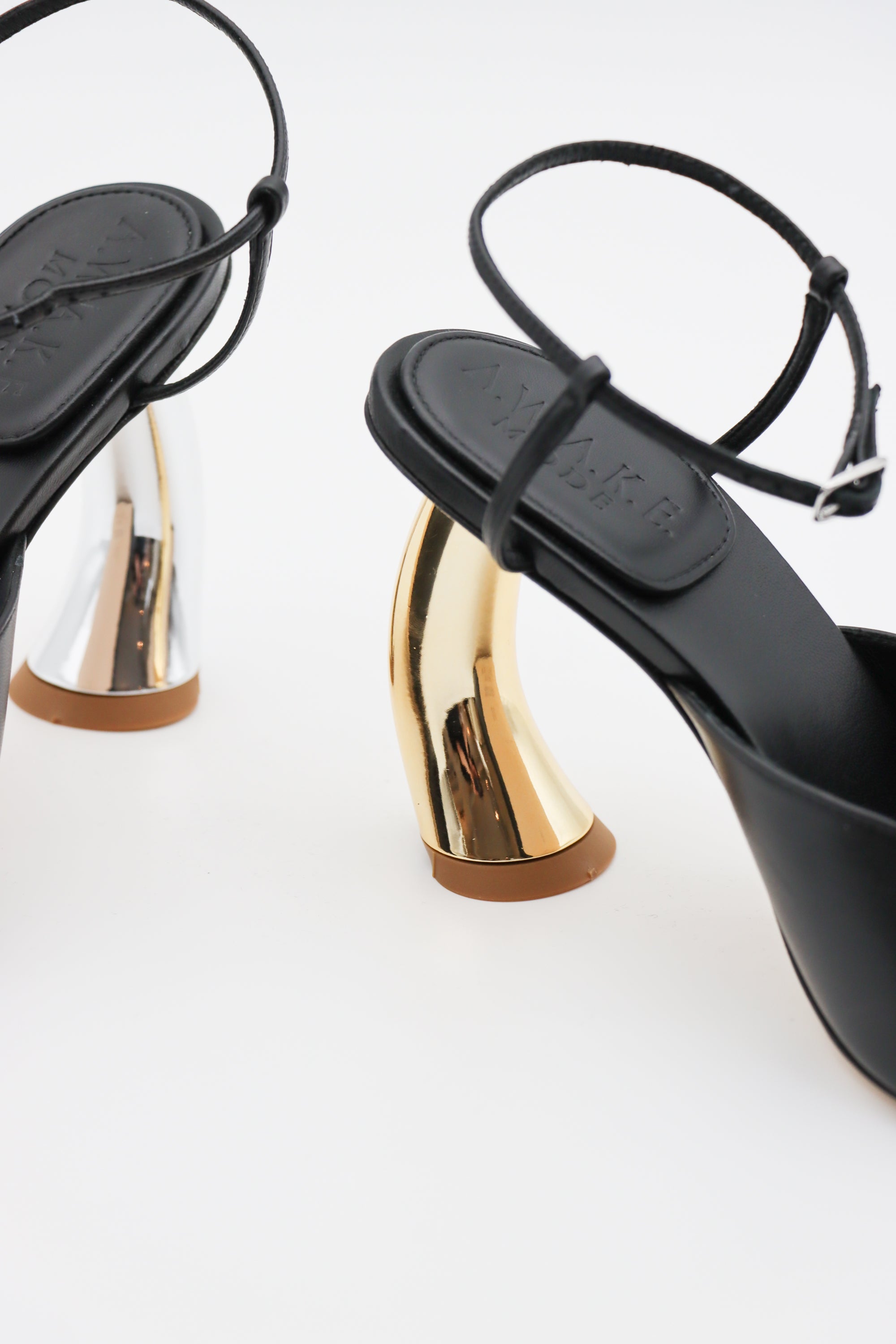 A.W.A.K.E. MODE Giustine Heels