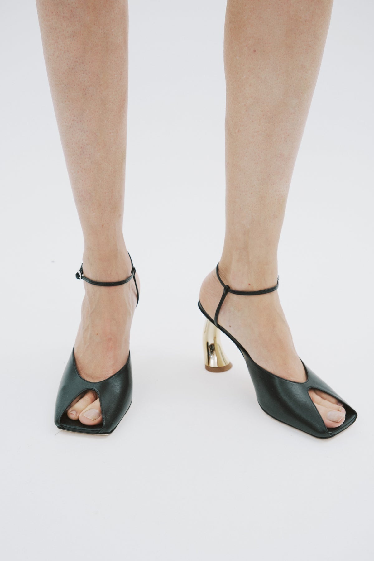 A.W.A.K.E. MODE Giustine Heels