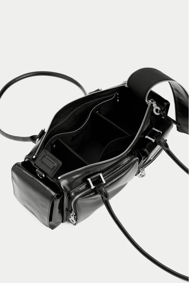 AEST STUDIOS Capture Multipocket Bag - Black