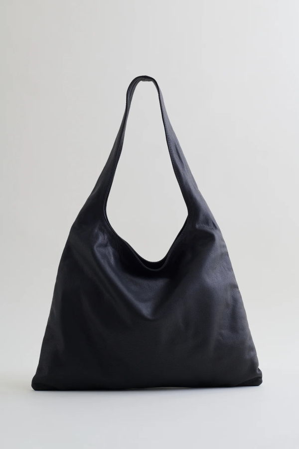 ARE Studio Stella - Black