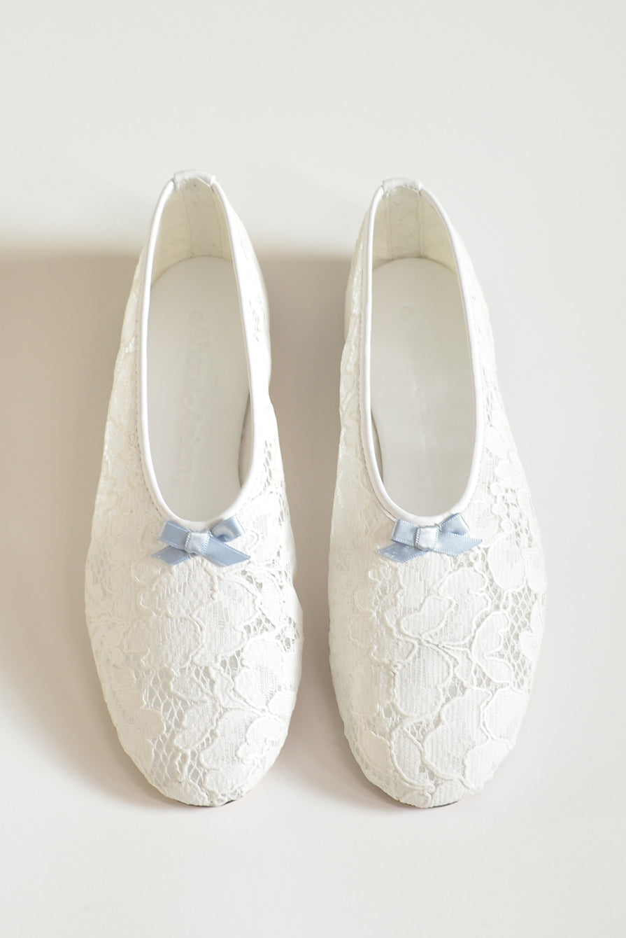 About Arianne Bielle Flats