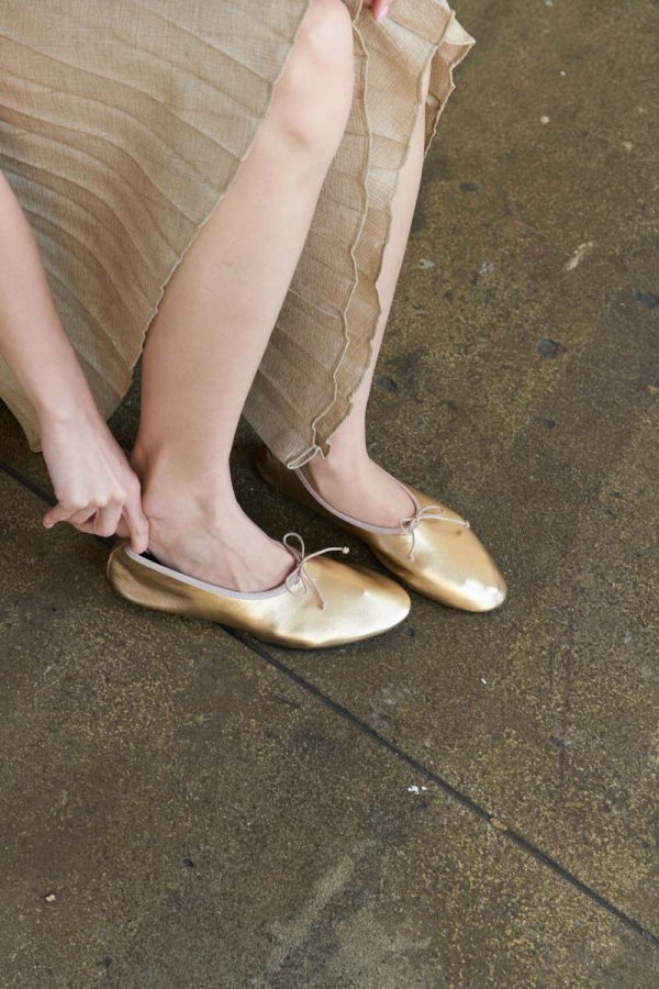 About Arianne Mila Ballet Flat - Gold