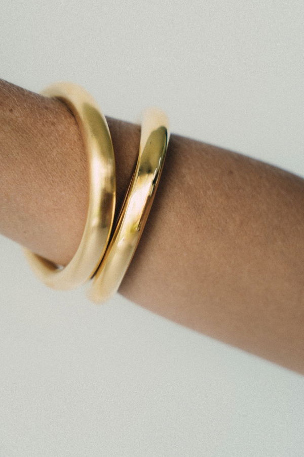Adorn Eclipse Golden Bangle