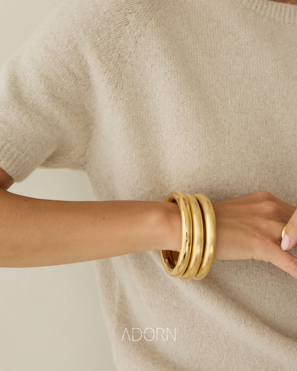 Adorn Eclipse Golden Bangle