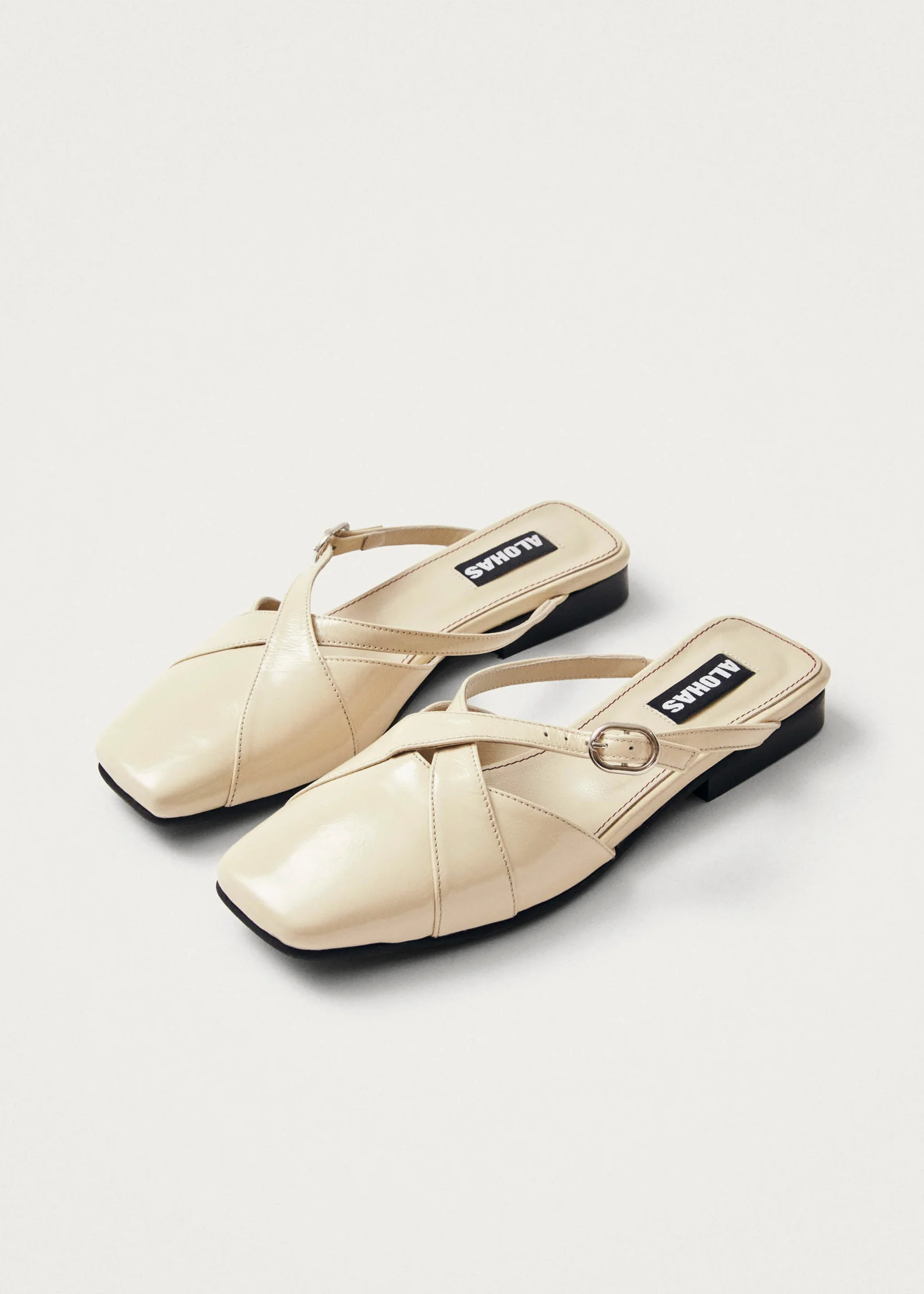 Alohas Adria Leather Mules - Cream