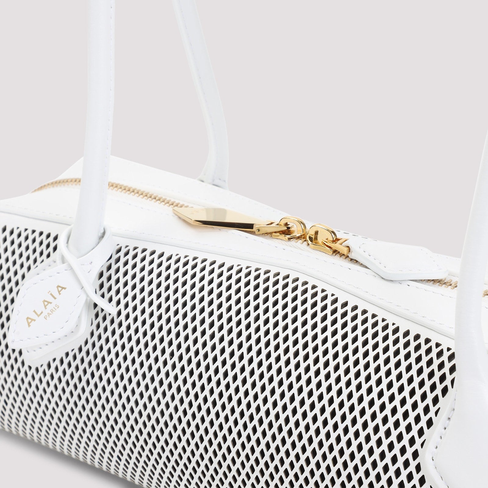 Alaia Teckel Medium Shoulder Bag - Optical White