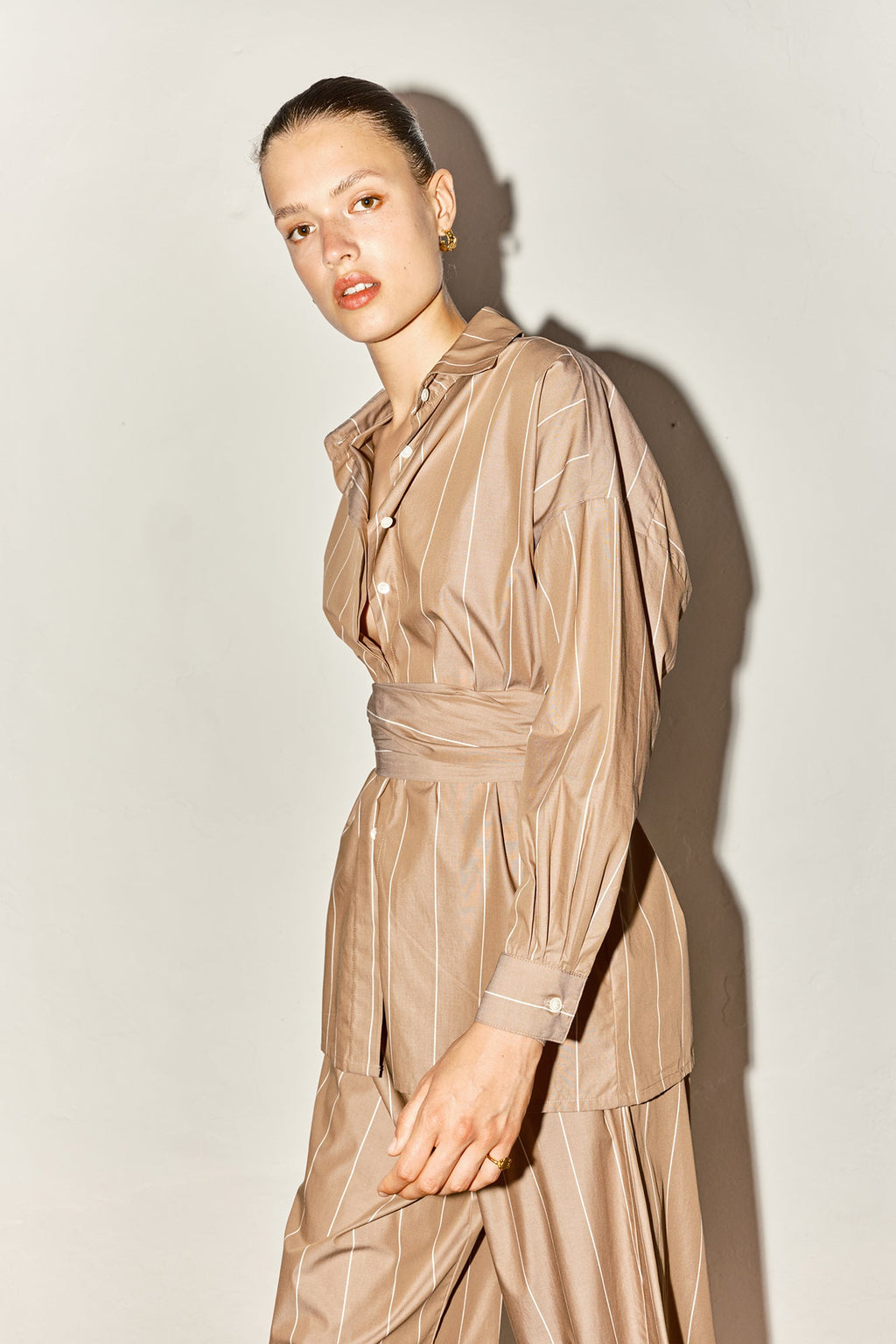 Datura Ren Shirt - Almond Brown Stripe