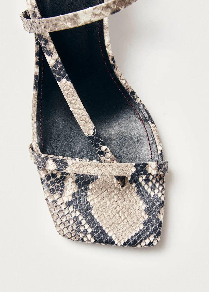 Alohas Magali Sandals - Cream