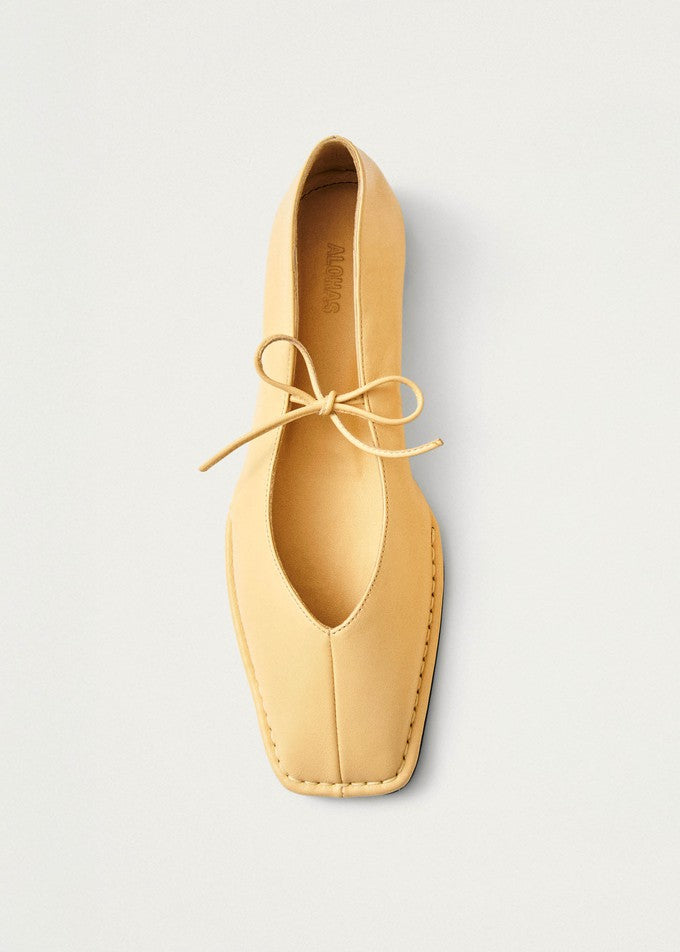Alohas Sway Vanilla Leather Ballet Flats
