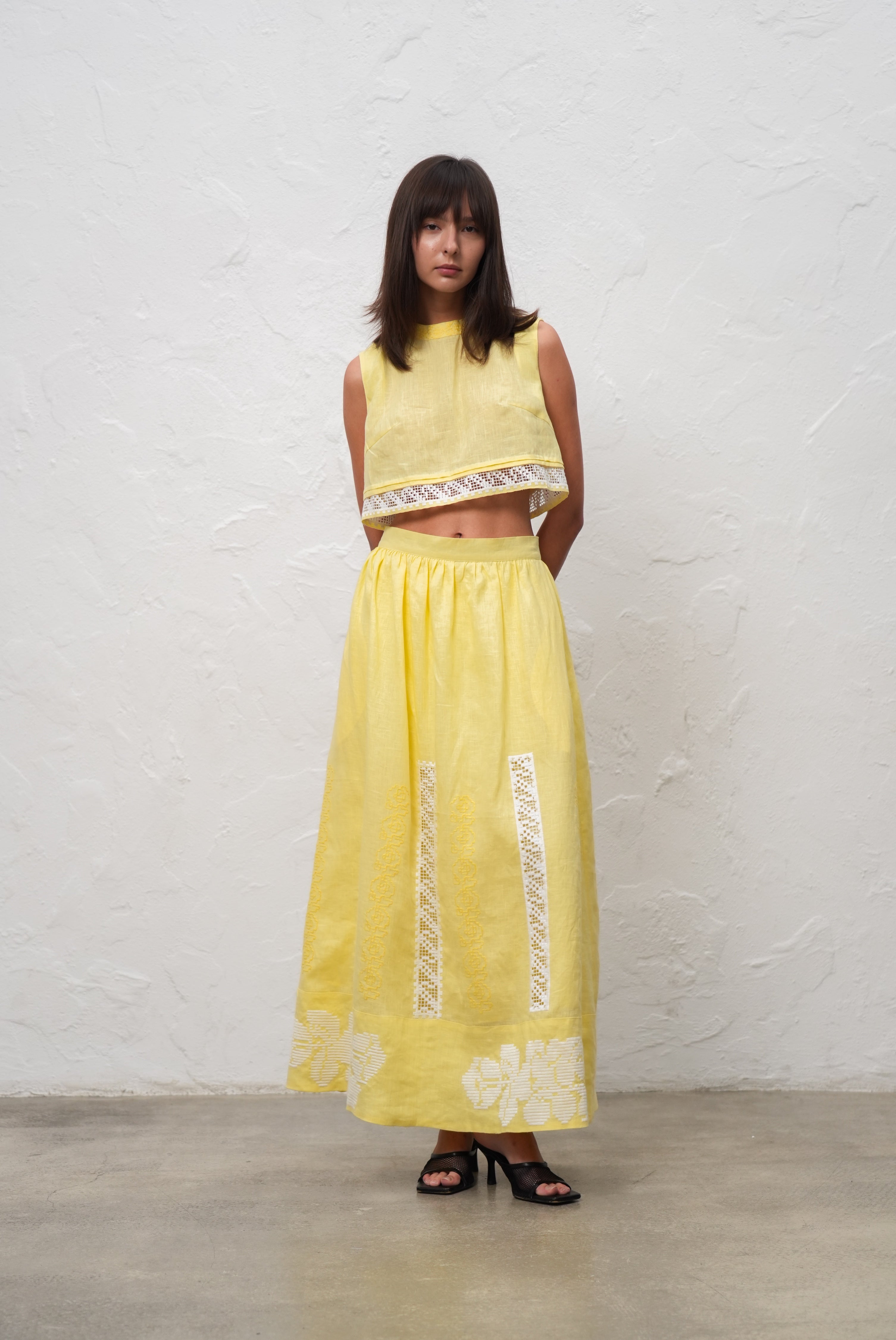 Annabo Desert Rose Crop Top - Yellow