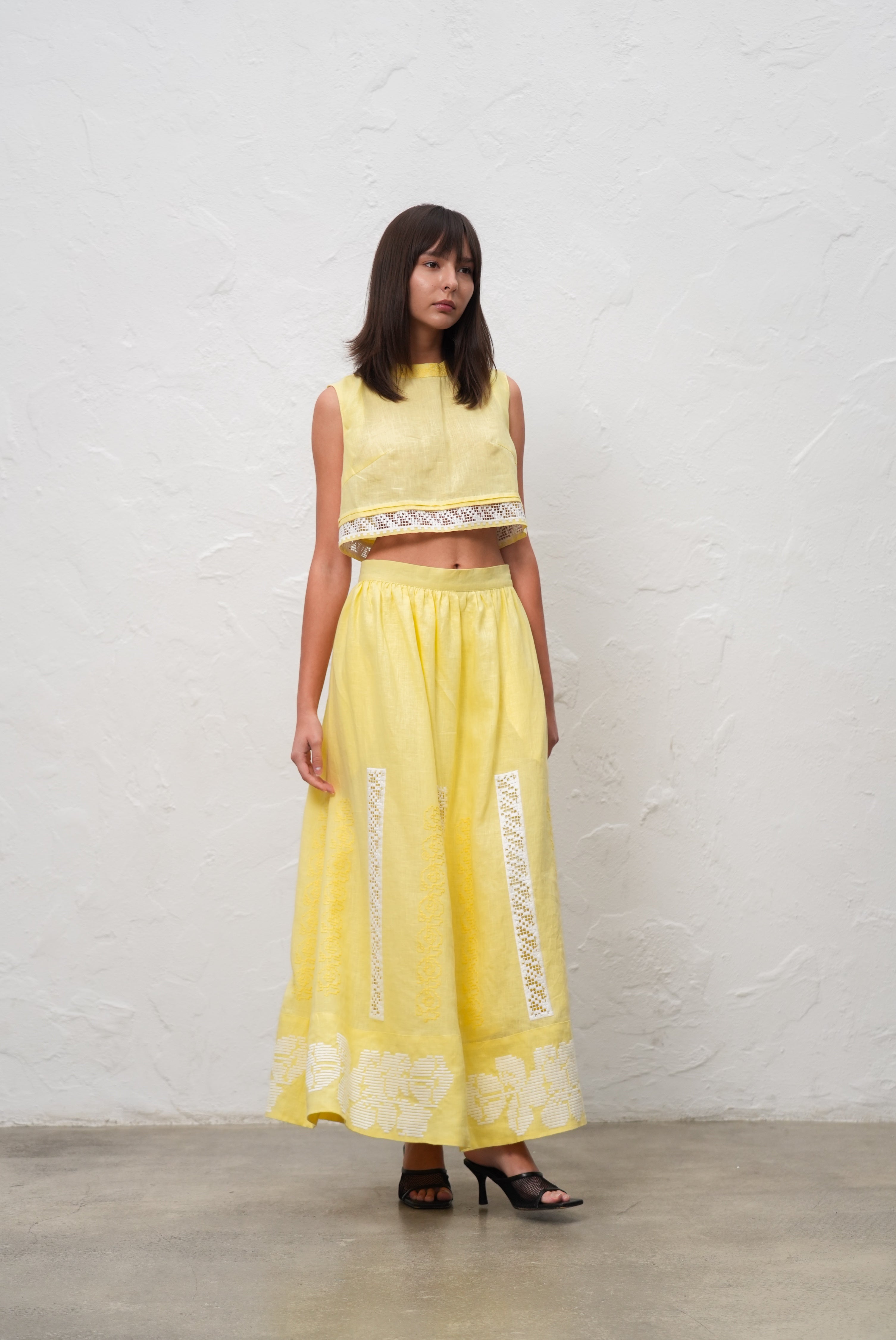 Annabo Desert Rose Crop Top - Yellow