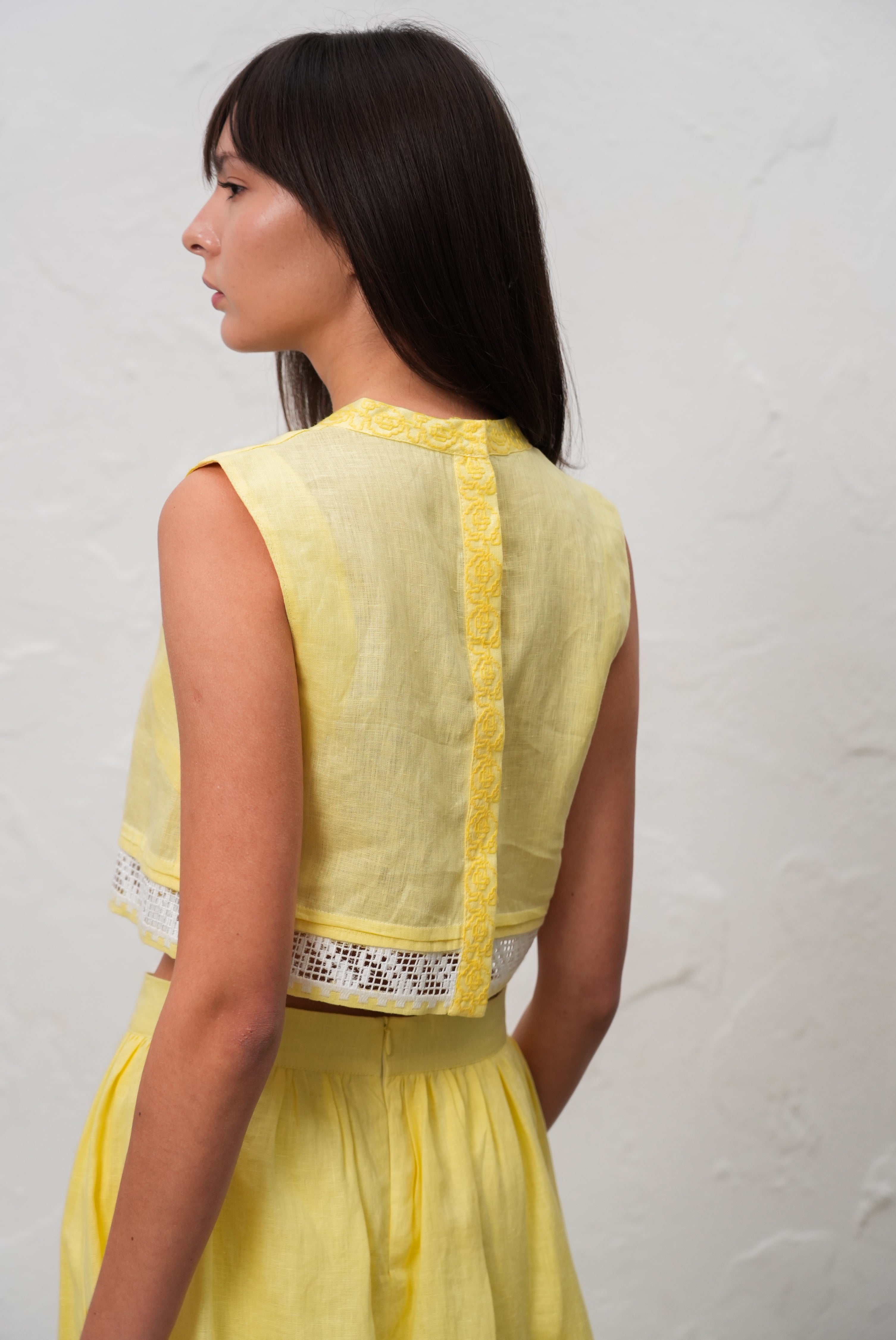 Annabo Desert Rose Crop Top - Yellow