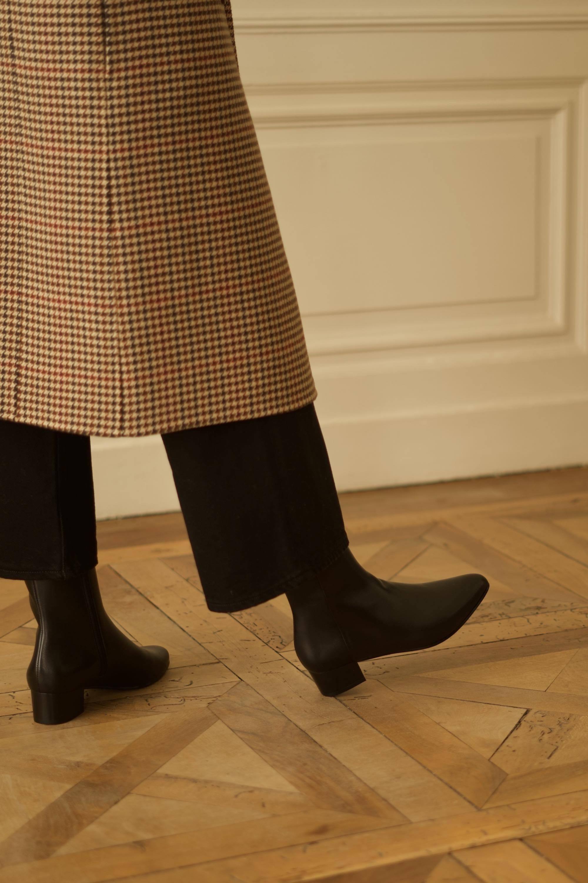 Anne Thomas Michèle Boots - Black