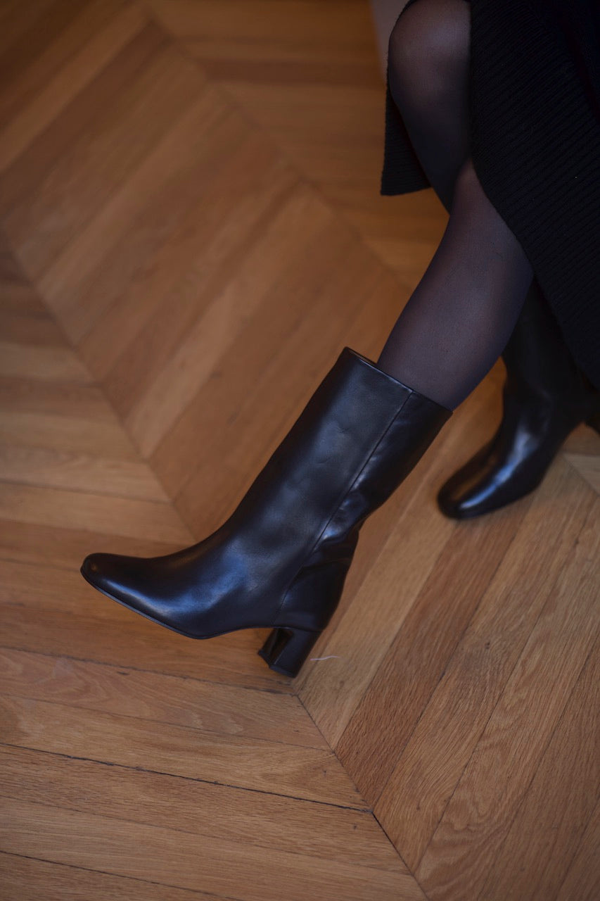 Anne Thomas Venice Boots - Black