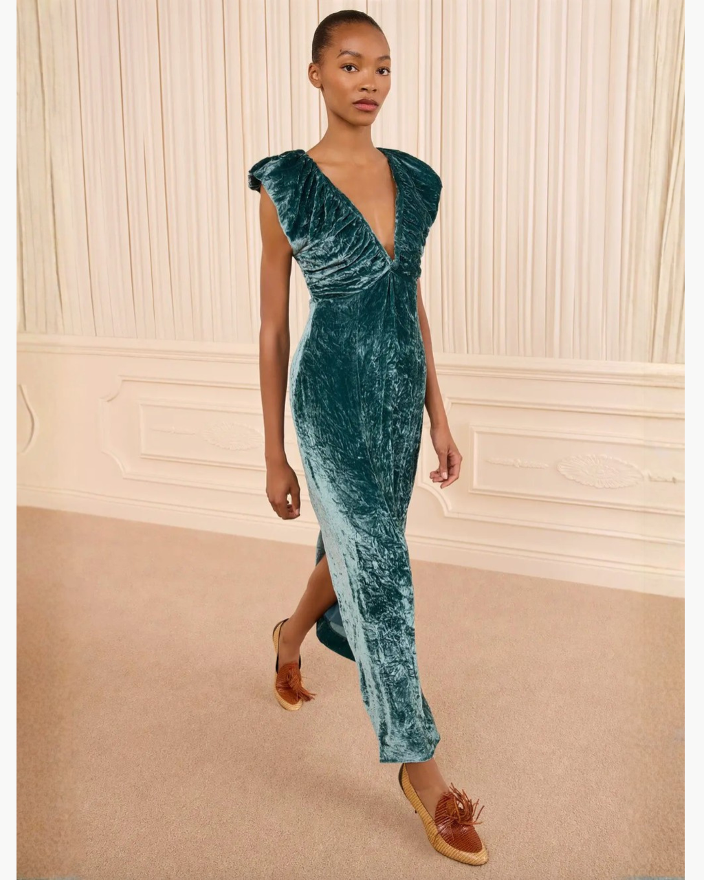 Ulla Johnson Astra V-Neck Velvet Dress - Jadeite
