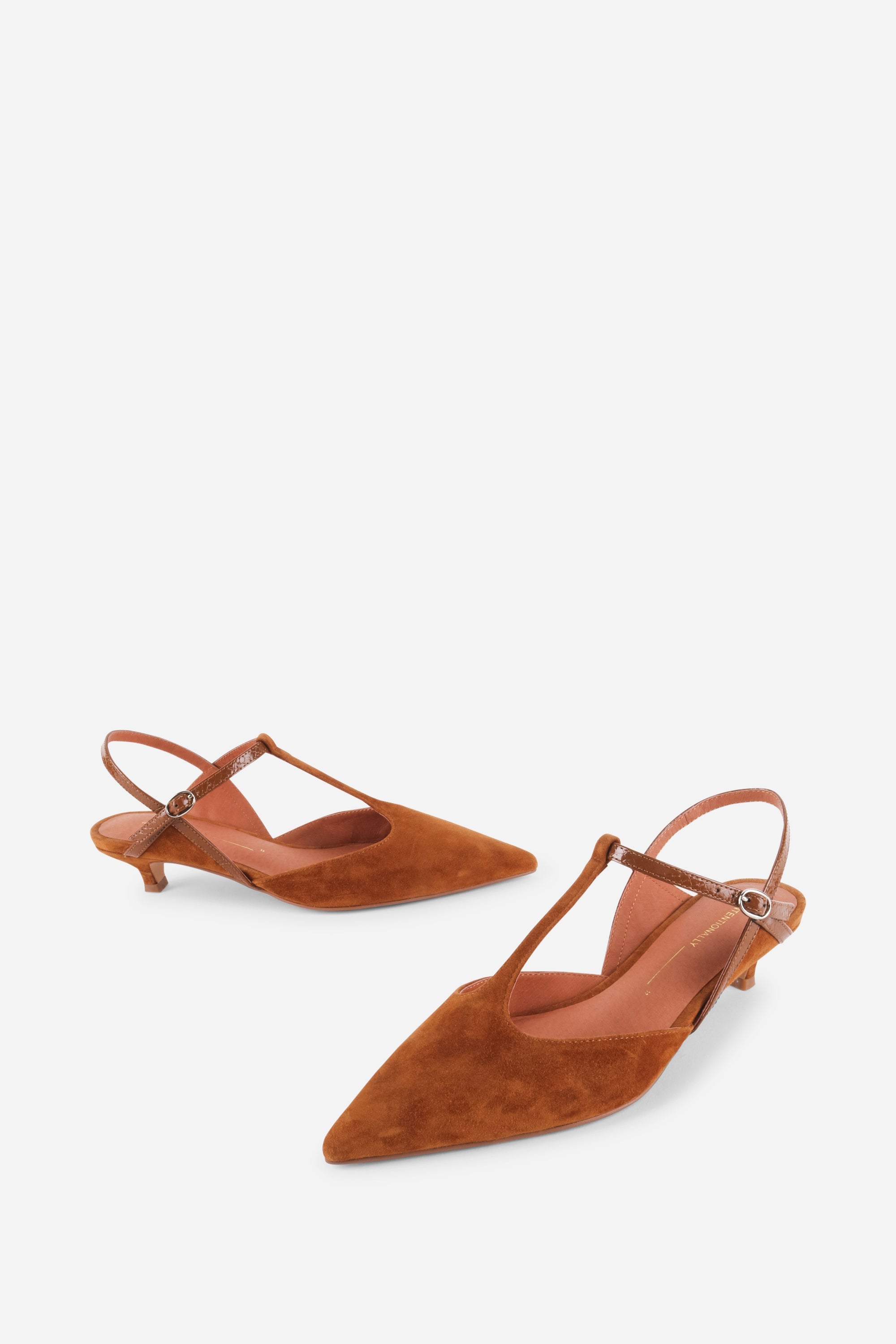 INTENTIONALLY __________. BBGIRL Kitten Heel Pump