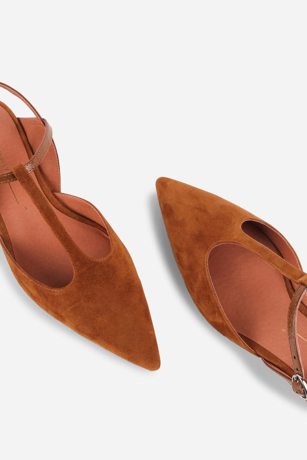 INTENTIONALLY __________. BBGIRL Kitten Heel Pump