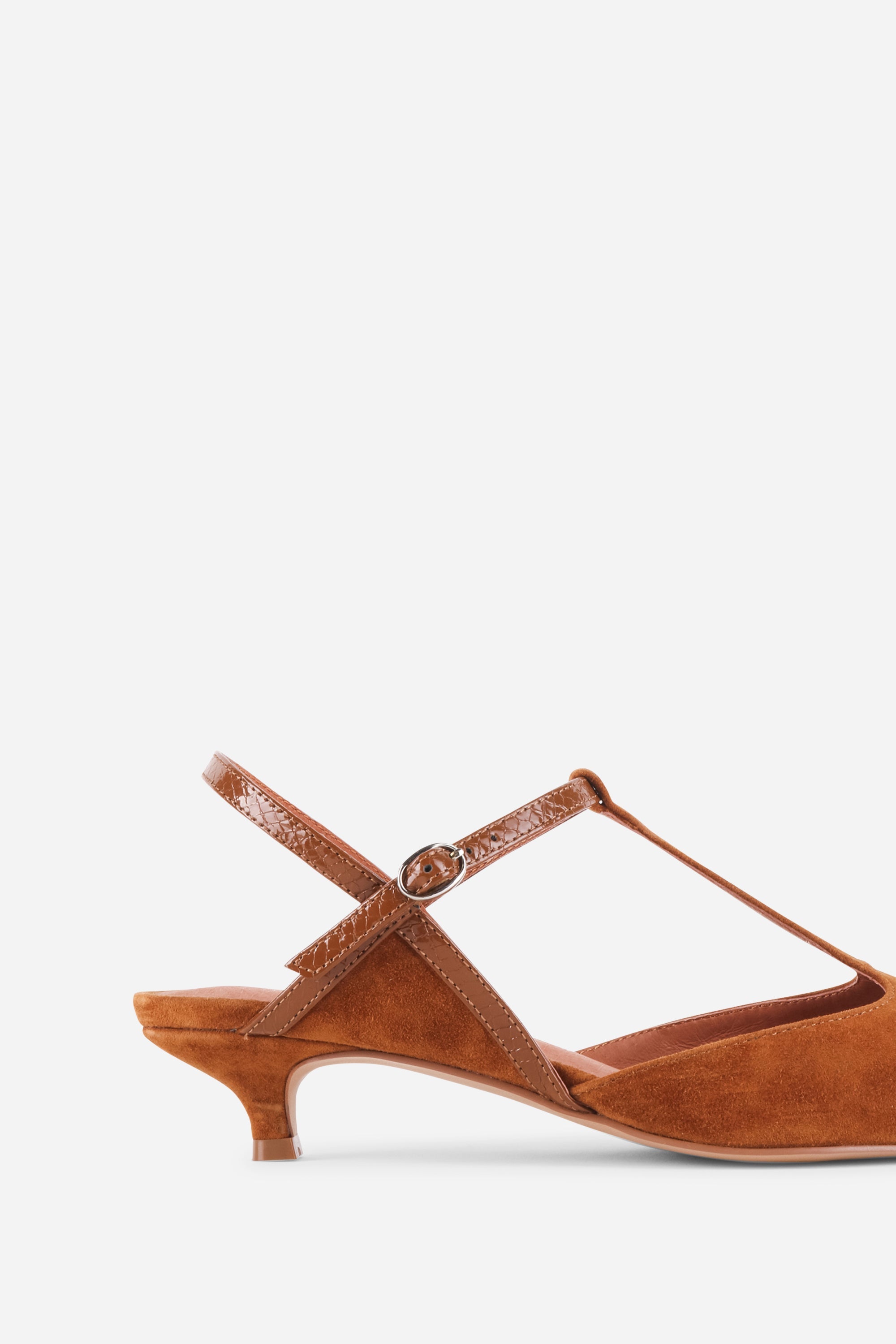 INTENTIONALLY __________. BBGIRL Kitten Heel Pump