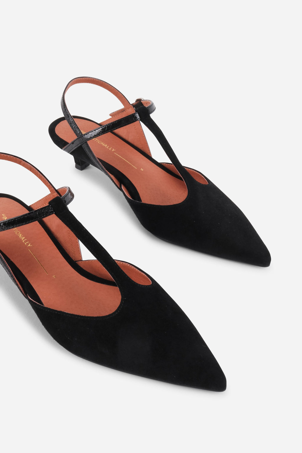 INTENTIONALLY __________. BBGIRL Kitten Heel Pump