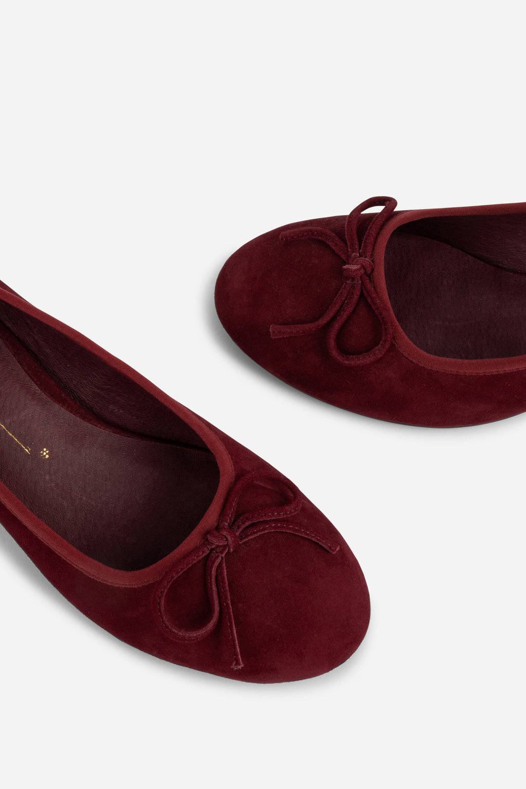 "INTENTIONALLY __________." BINA SUEDE KITTEN HEEL - MERLOT/Black