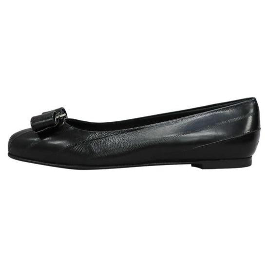 Salvatore Ferragamo Flat Shoes - Black