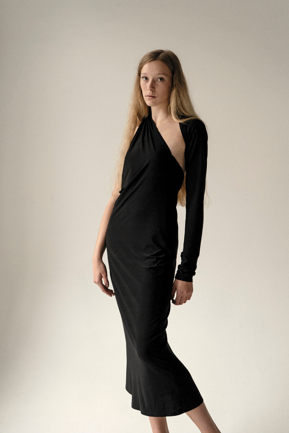K M by L A N G E Chekhol Open Back Dress - Black