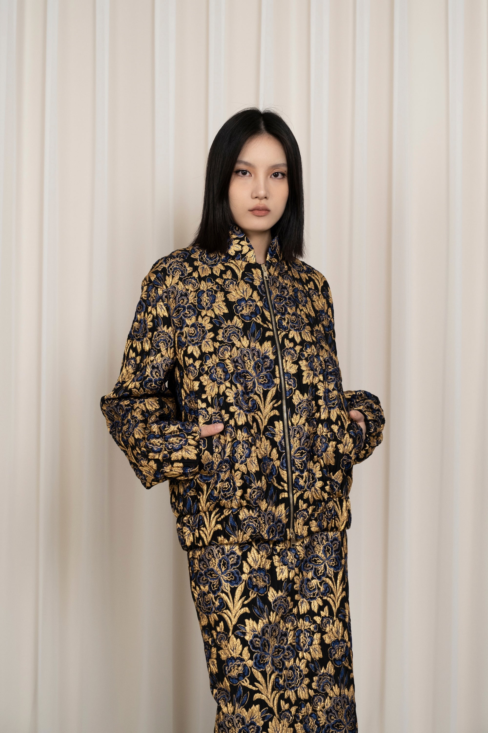 Rochas Bomber - Black