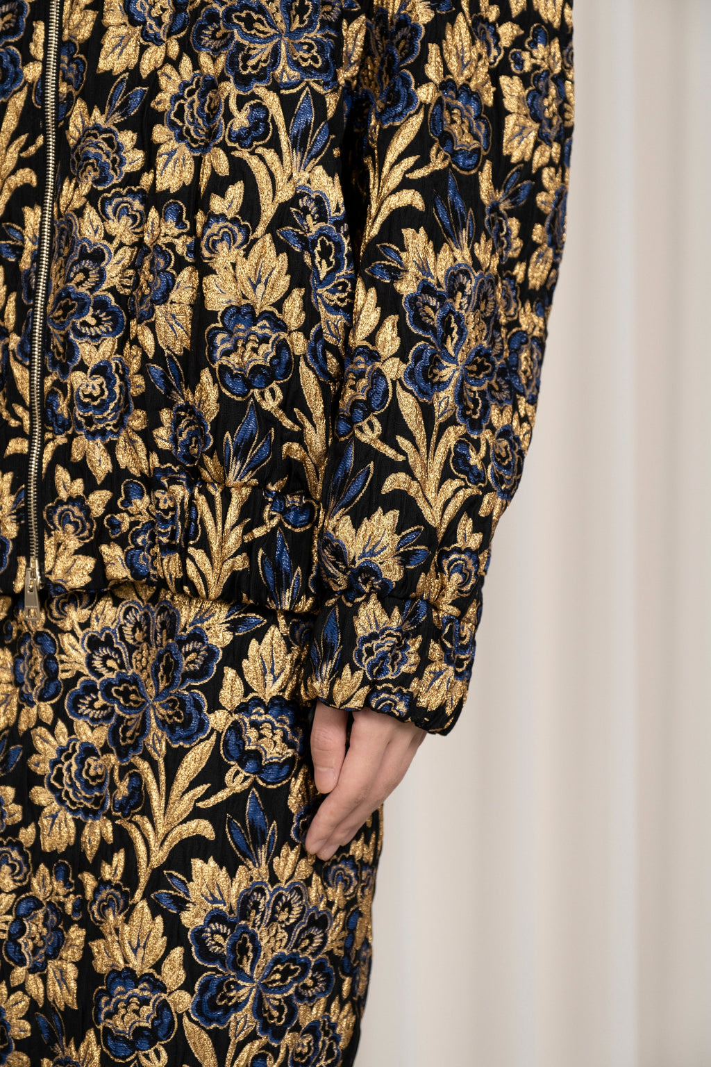 Rochas Bomber - Black