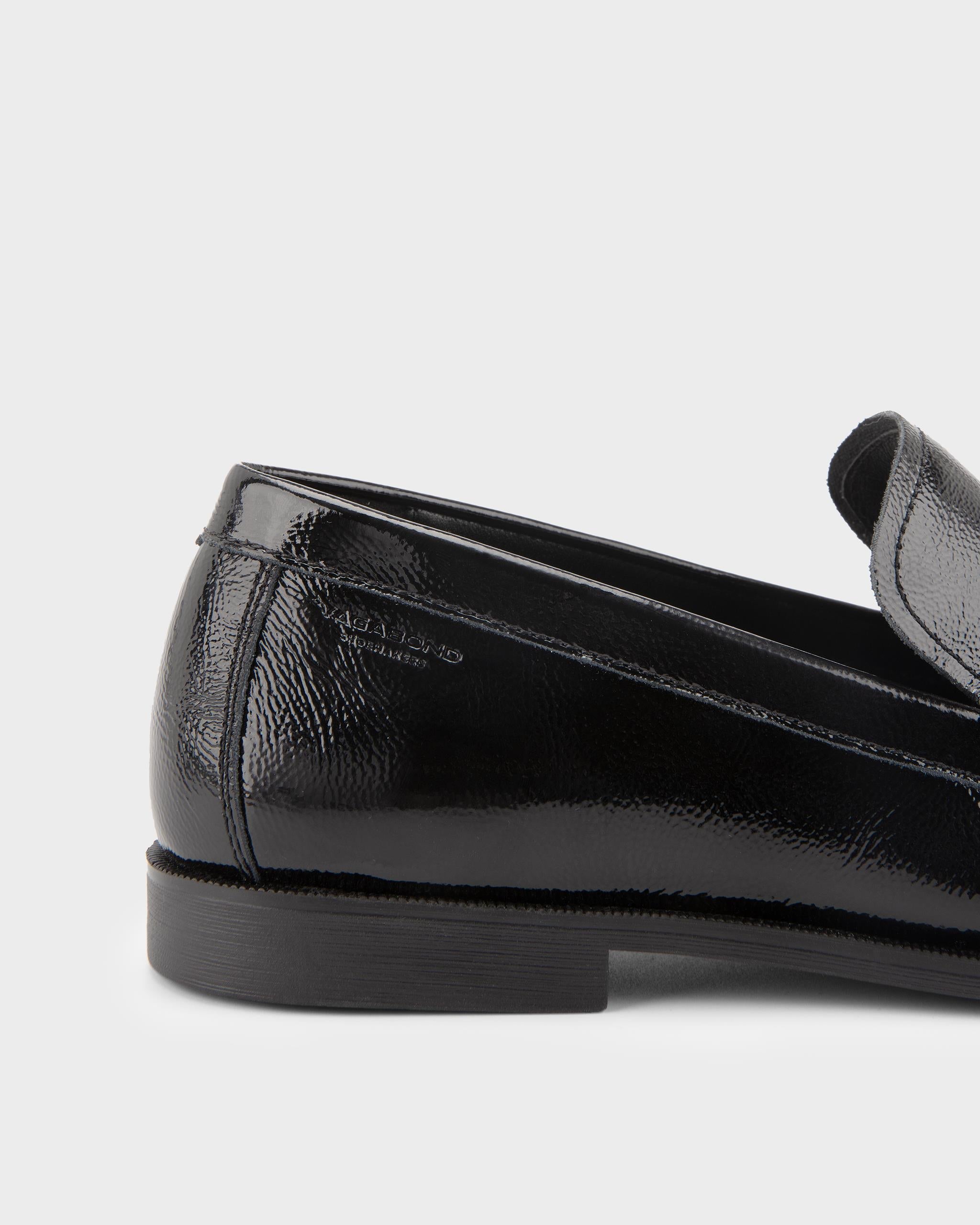 Vagabond Brandi Loafer - Black