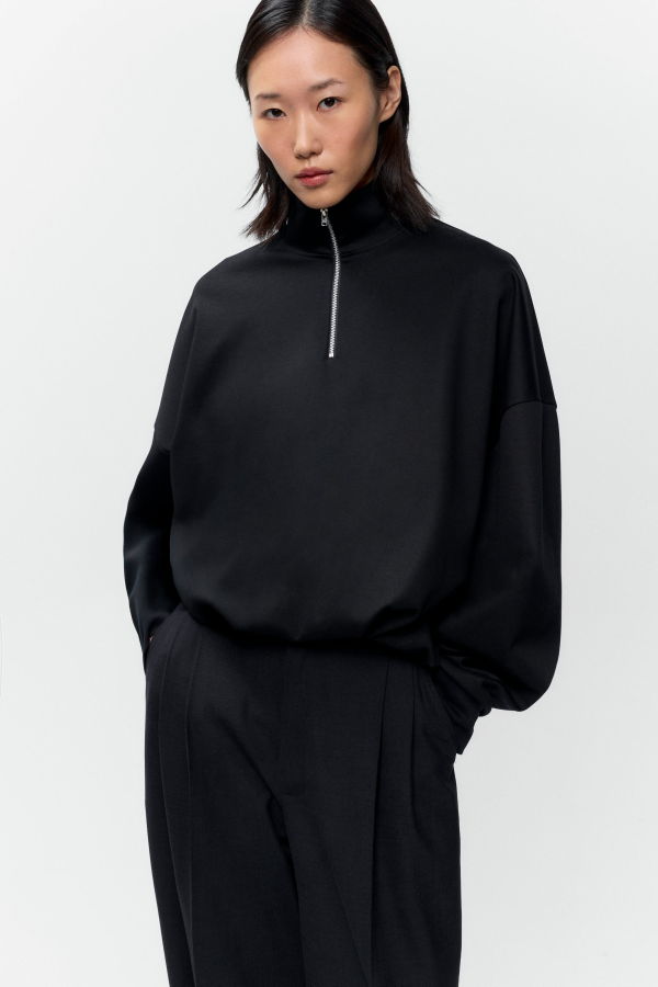 Cordera Balloon Quarter-Zip Sweatshirt - Black