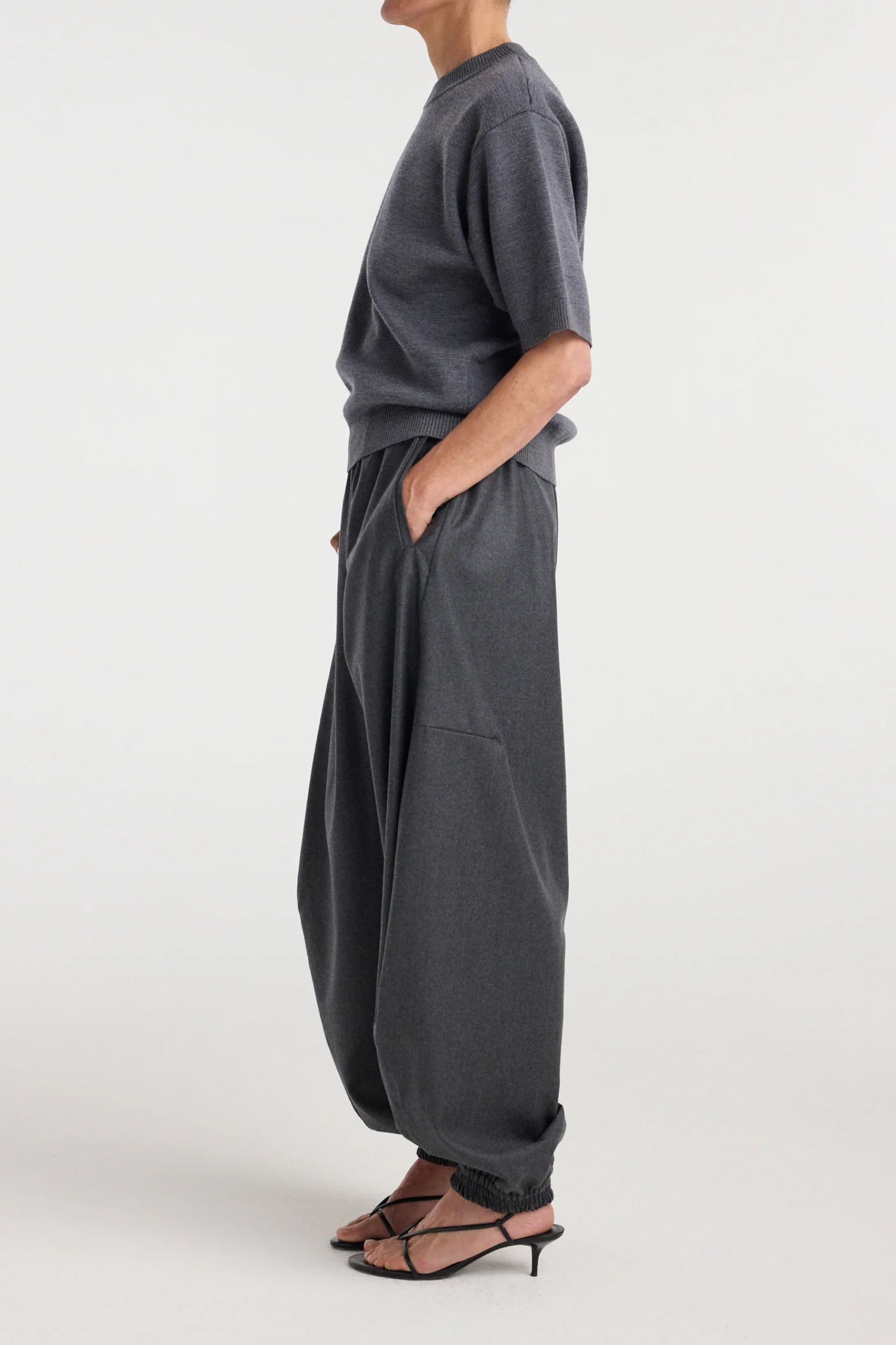 Rohe Balloon Track Wool Pant - Dark Grey Mel