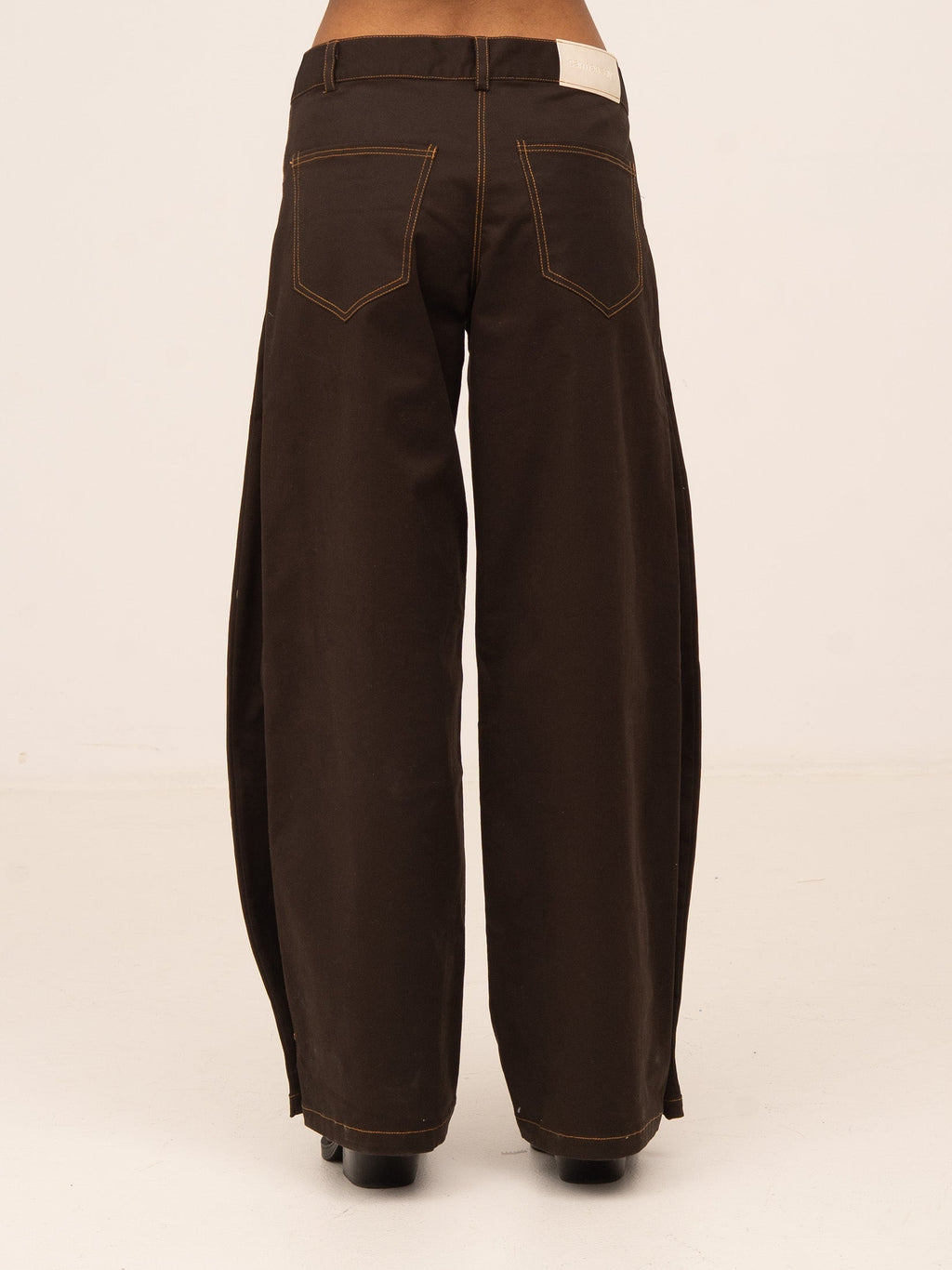 Carmensays Barefoot Jeans - Brown