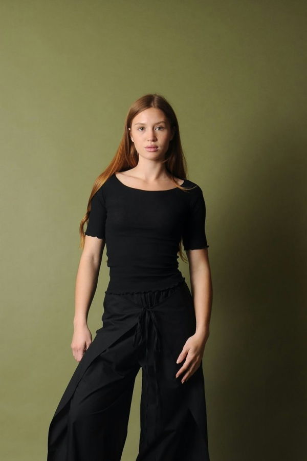 Baserange Pama Tee Top