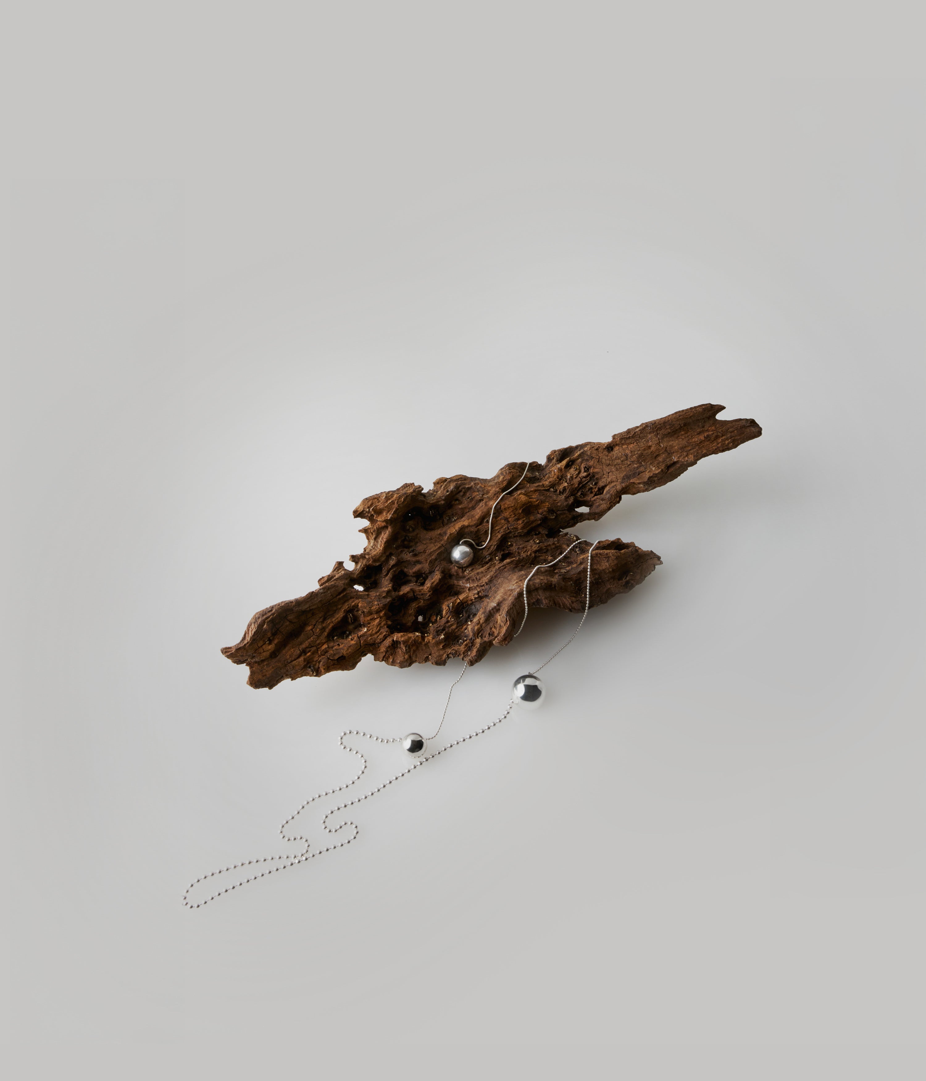 SAYAKA DAVIS NEW YORK Bell Necklace