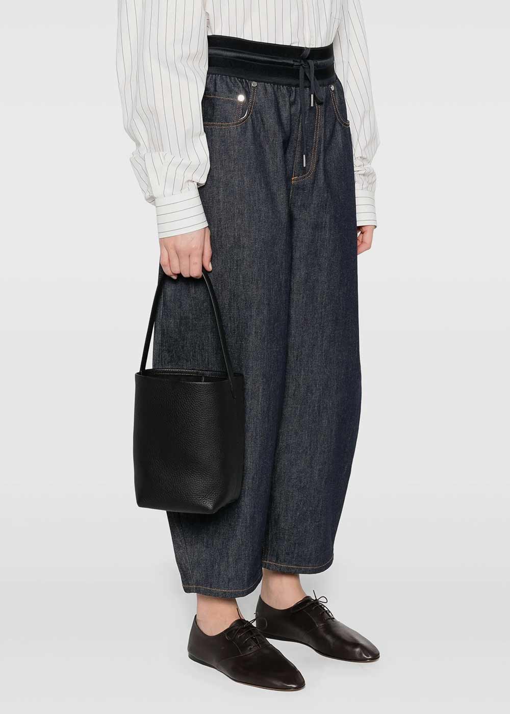 The Row Small N/S Park Tote - Black