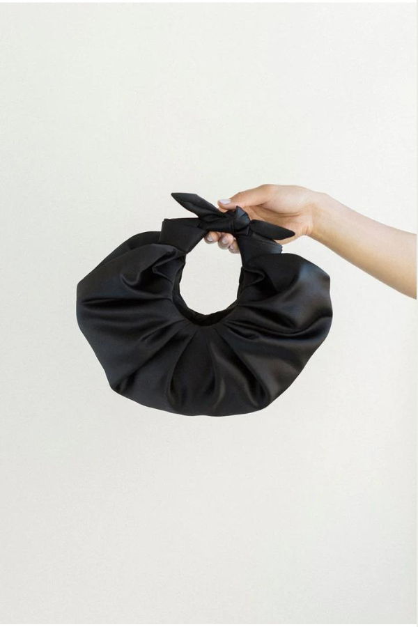 Bronze Age Kiku Croissant Purse - Black