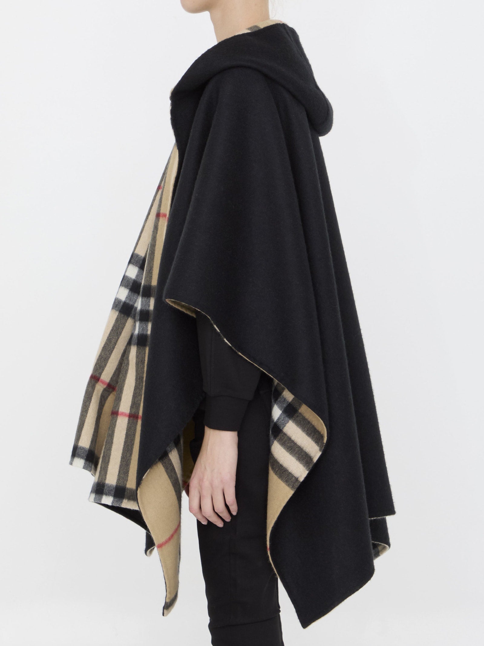 Burberry Cashmere Cape - Black/Neutrals
