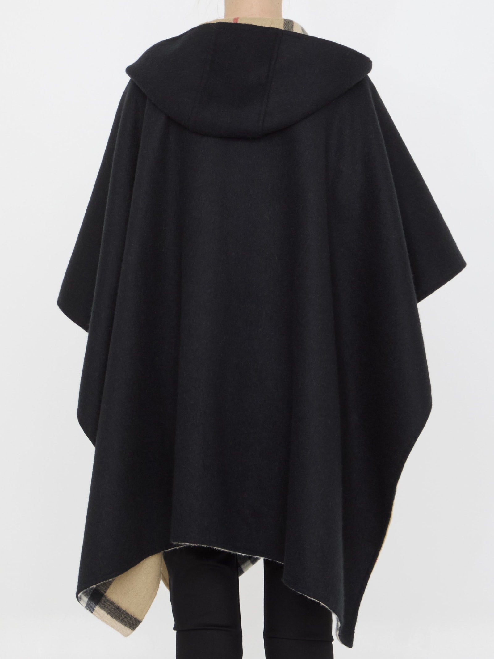 Burberry Cashmere Cape - Black/Neutrals