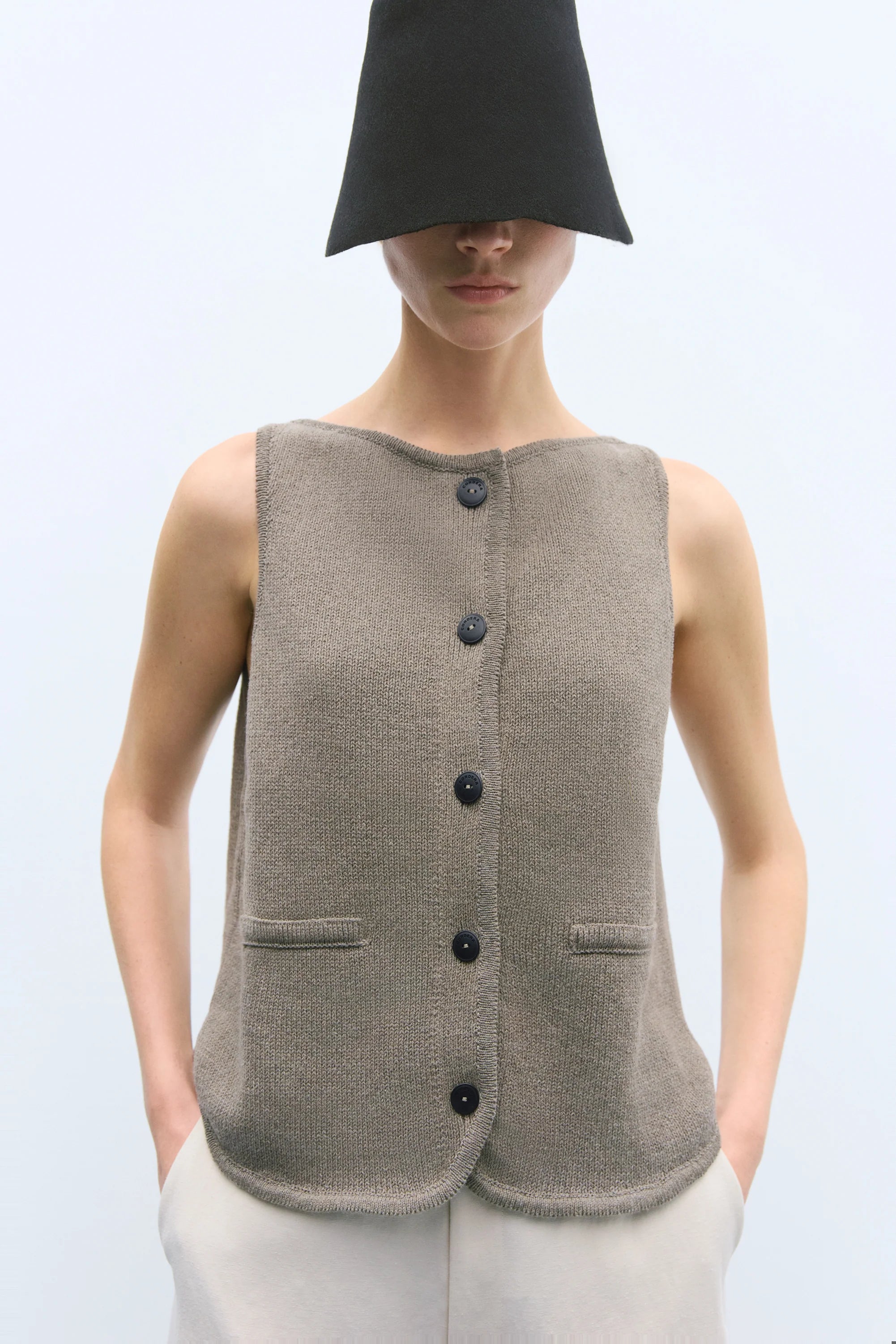Cordera Boat Neck Waistcoat