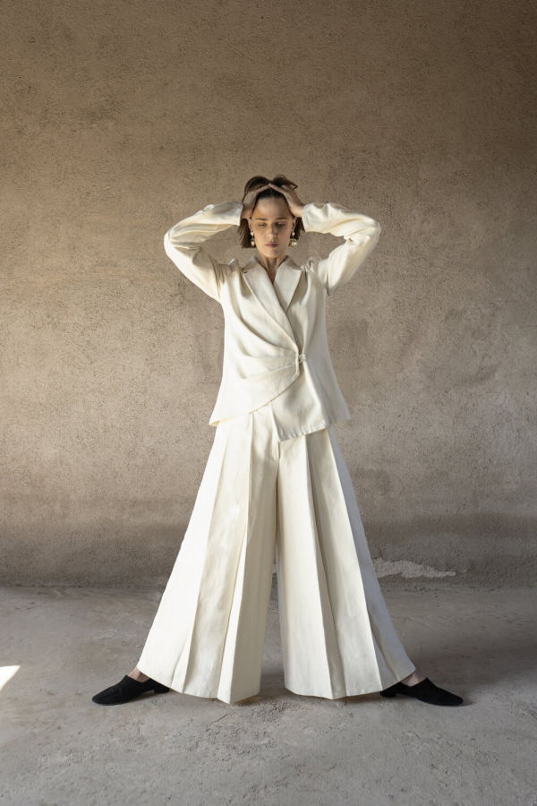 K M by L A N G E Pleated Pants - Cream