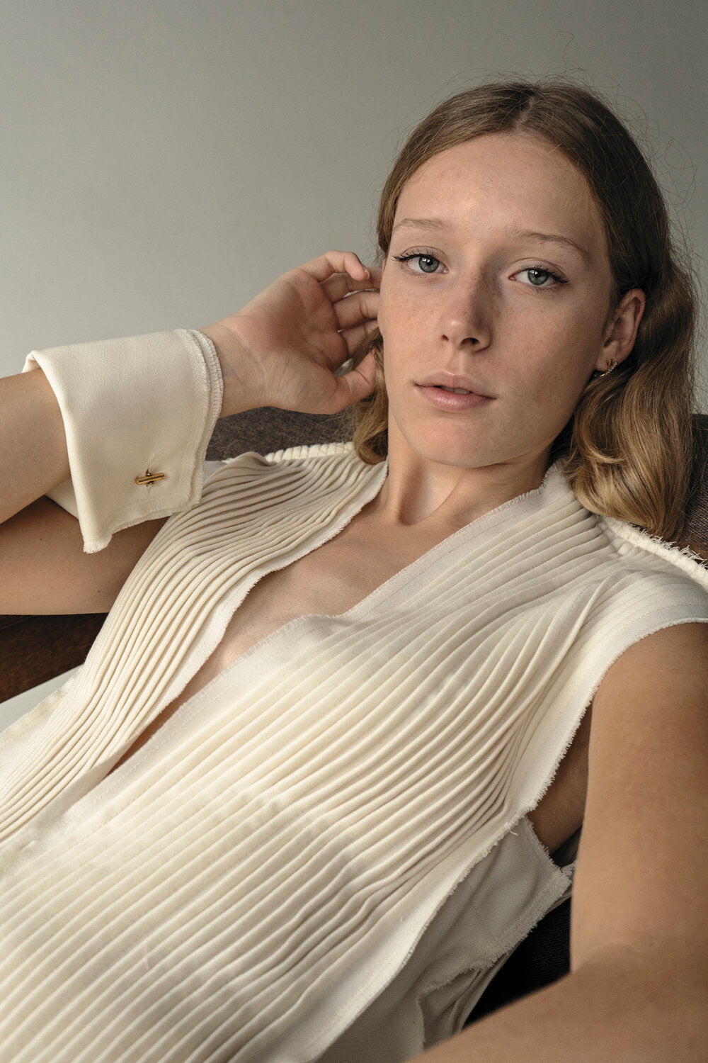 K M by L A N G E RAW CLIPS VEST - cream