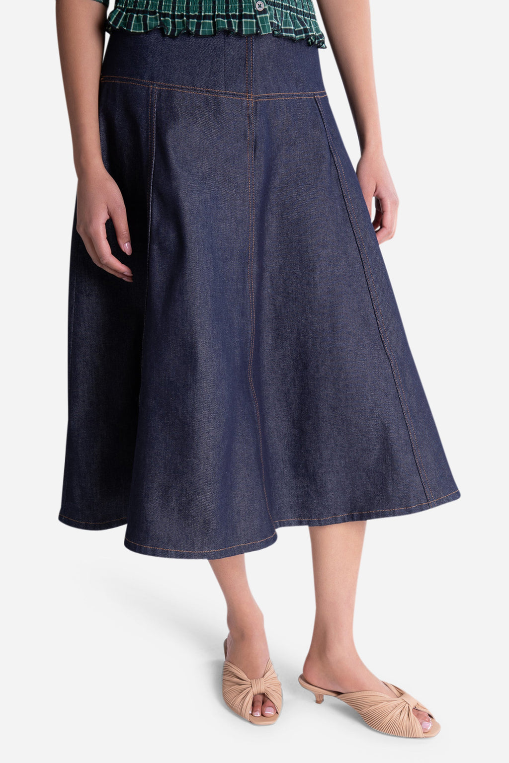 "INTENTIONALLY __________." Curfew Leather Kitten Heel - Cream/Black/Clay