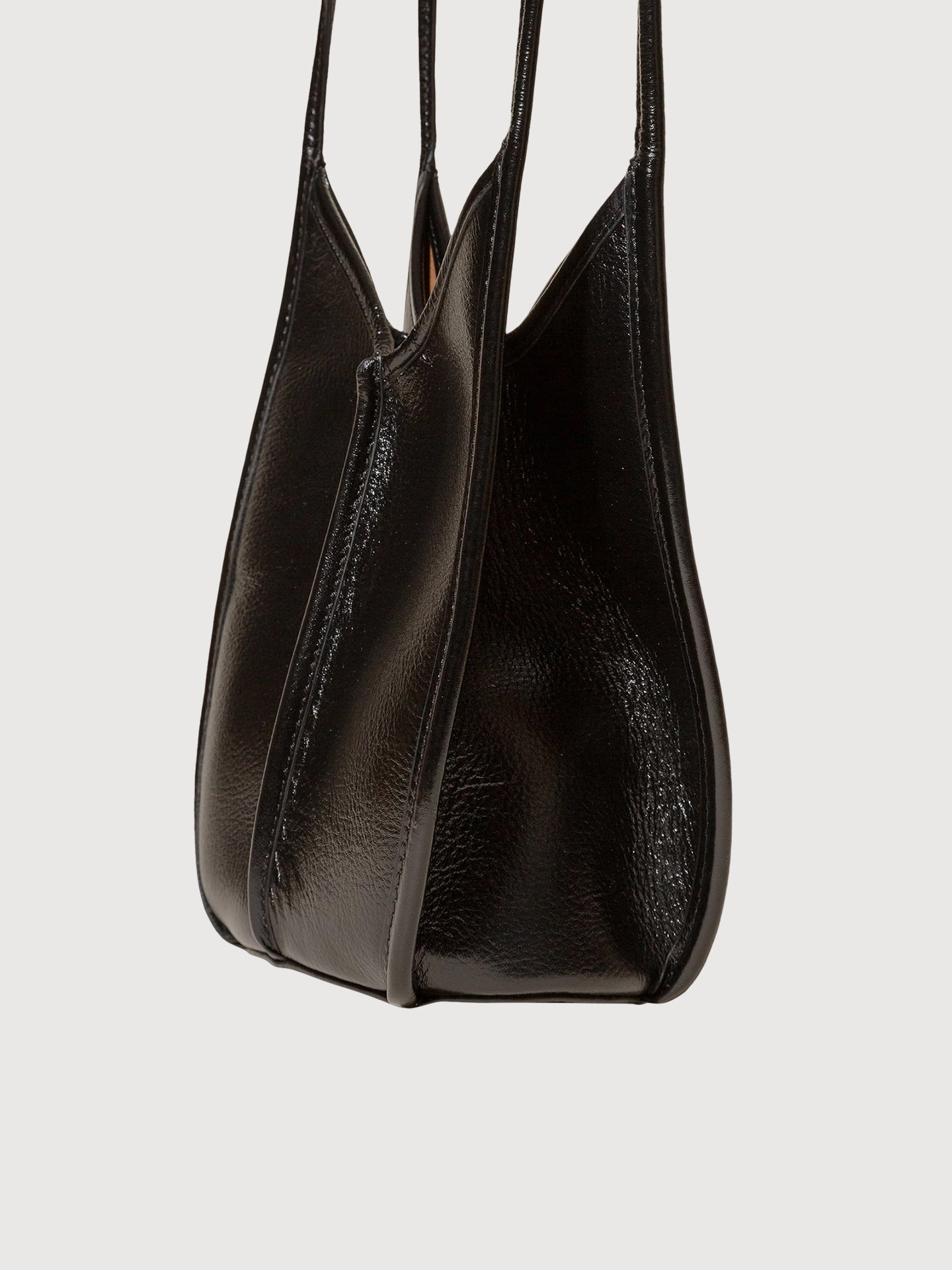 Hereu Calella Bucket Distressed Leather Bag - Black