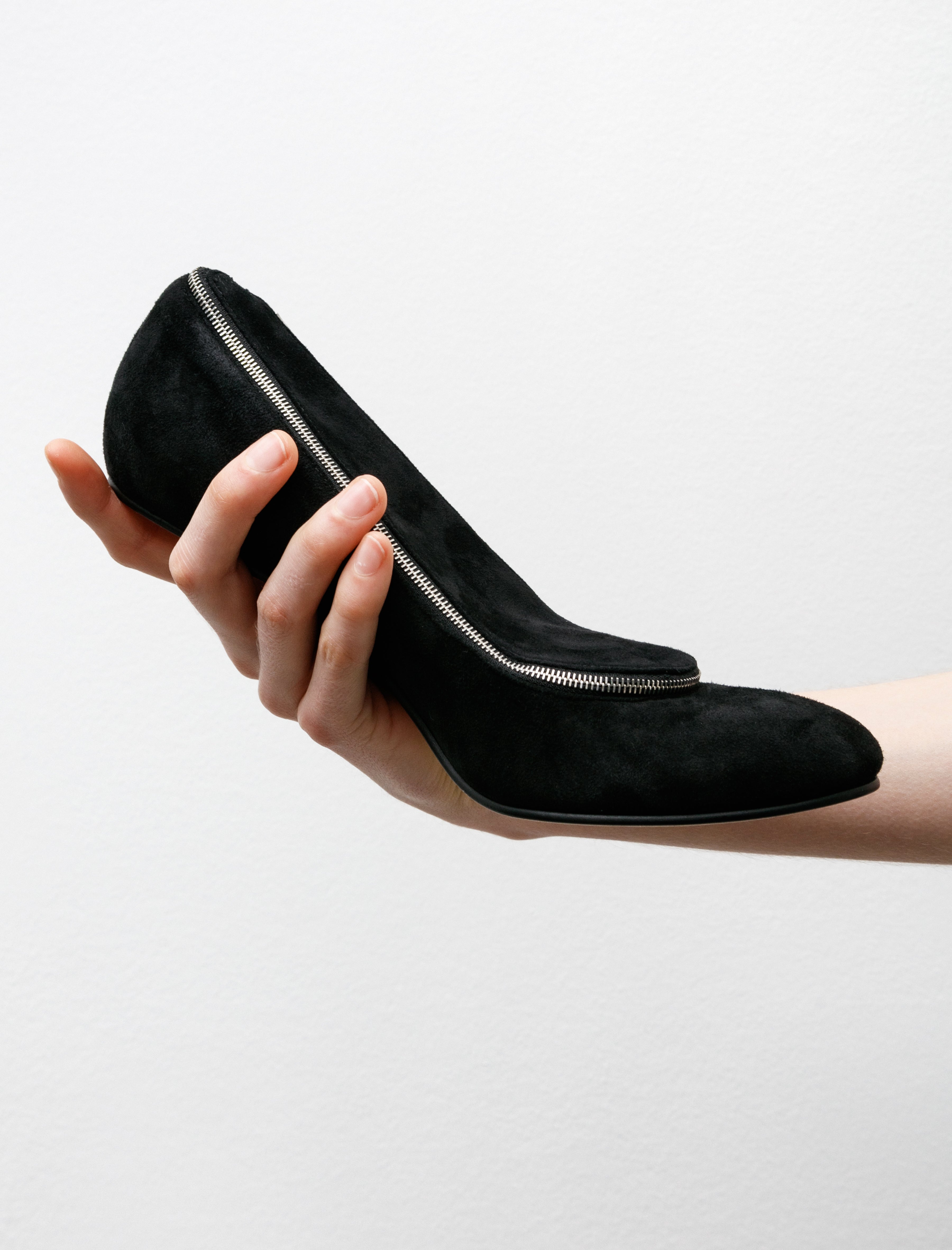 Hender Scheme Cinderella Shoe Case