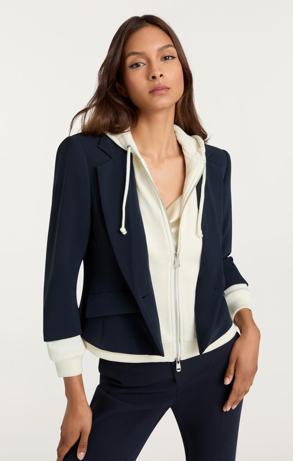 Cinq à Sept Zip Up Le Petit Khloe Blazer - Navy With Cream Hood