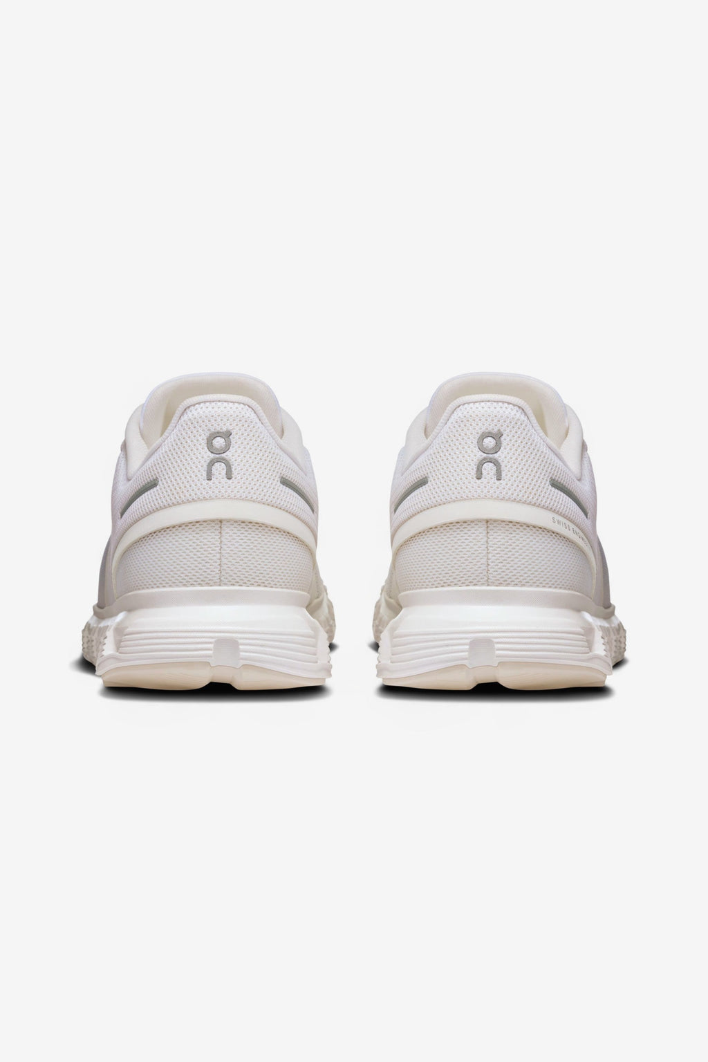 ON Running Cloud 6 Sneakers