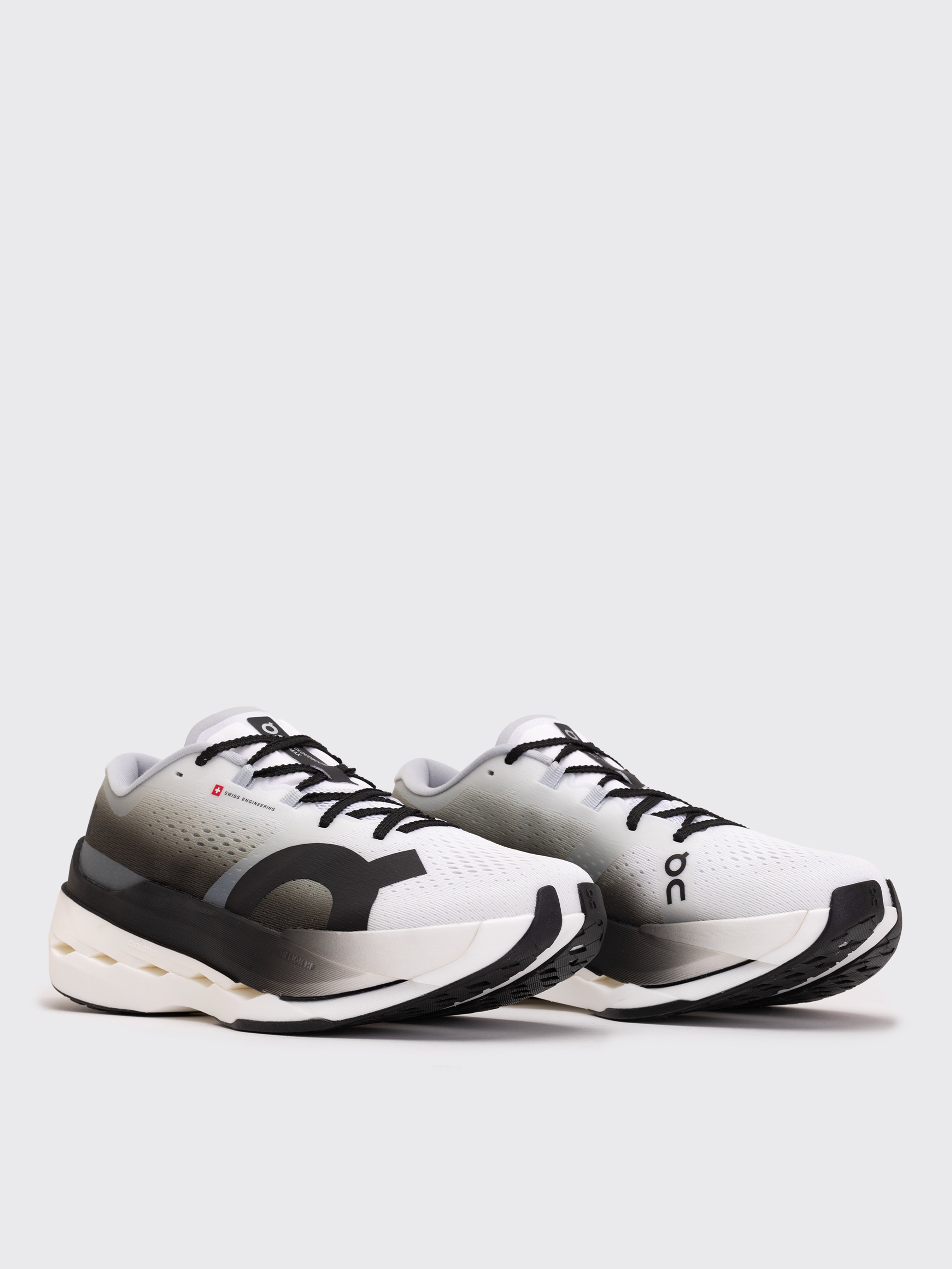 ON Running Cloudboom Max Sneaker - White/Black