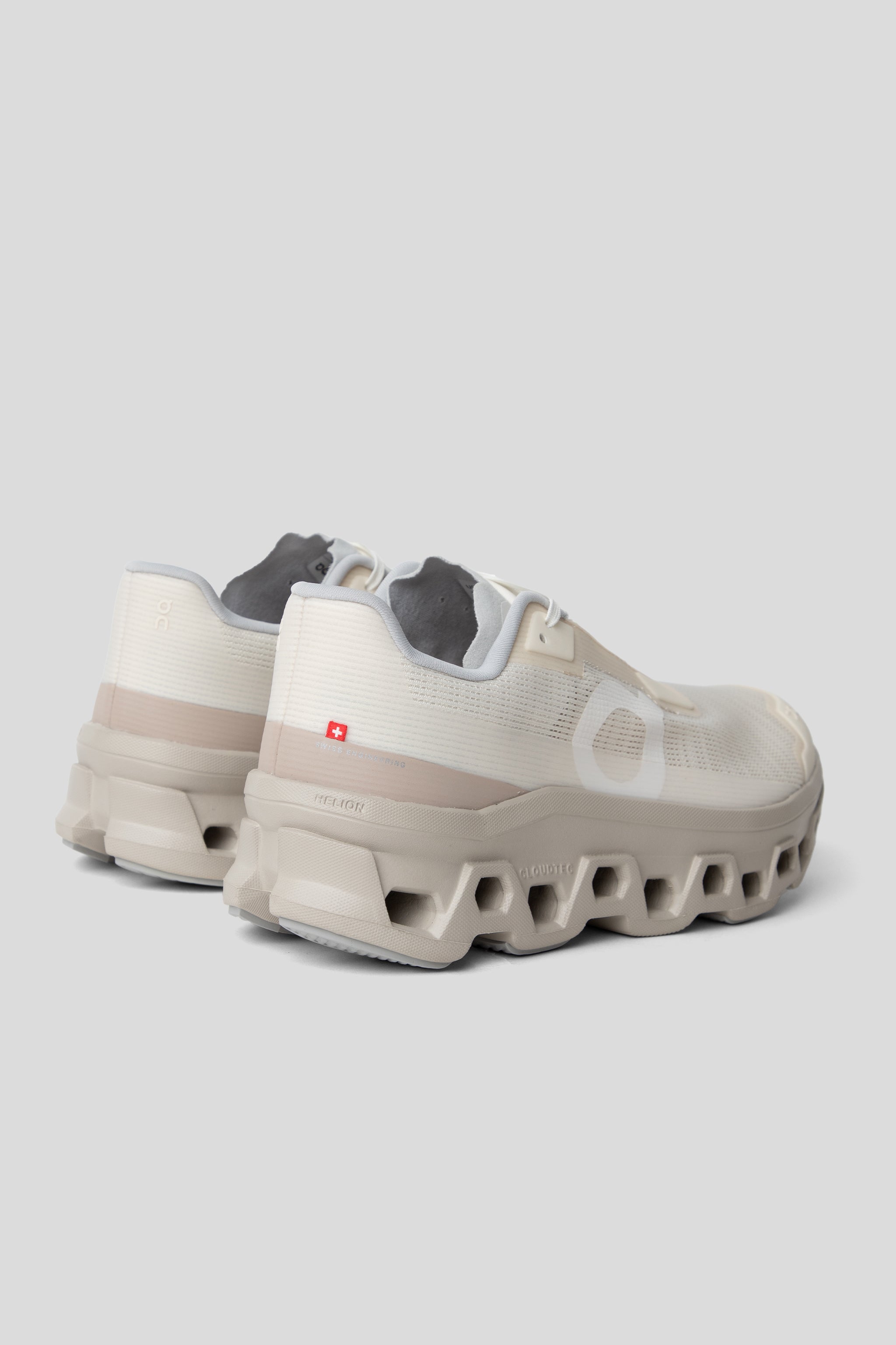 ON Running Cloudmonster Void Running Shoe