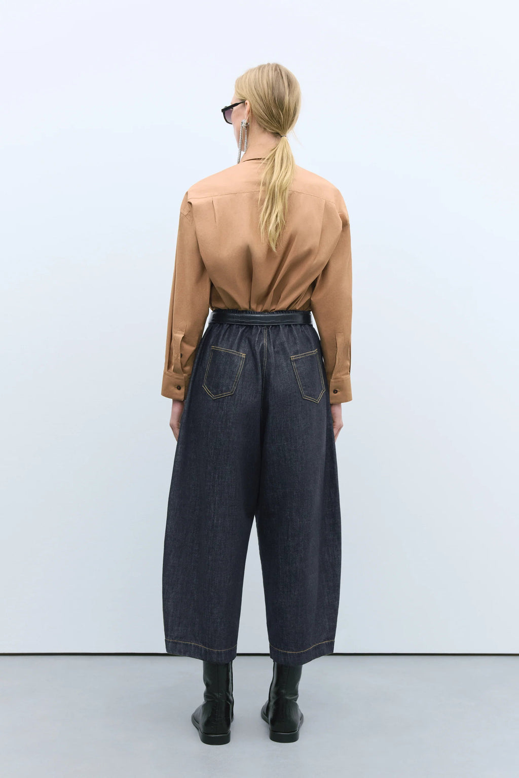 Cordera Denim Curved Pants - Black